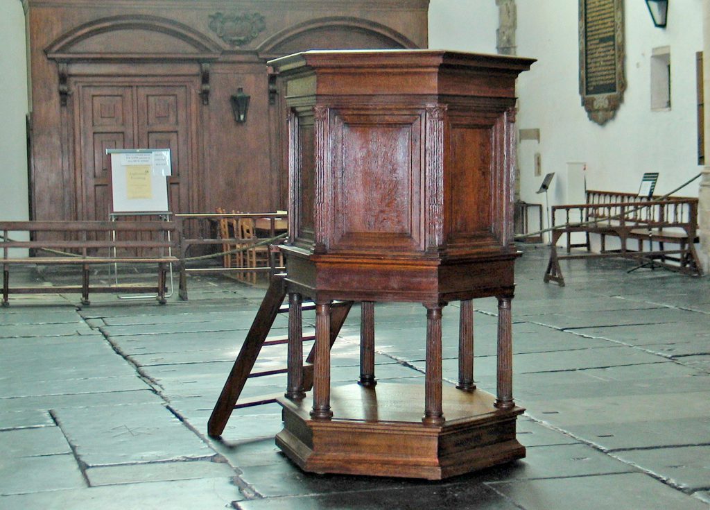 Bavokerk Haarlem, hout, restauratie, conservering, houtwerk, meubelrestauratie, restaureren, preekstoel